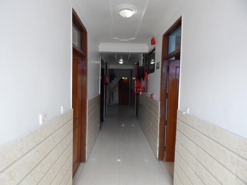 Airport Hotel Paradise International New Delhi Exterior foto