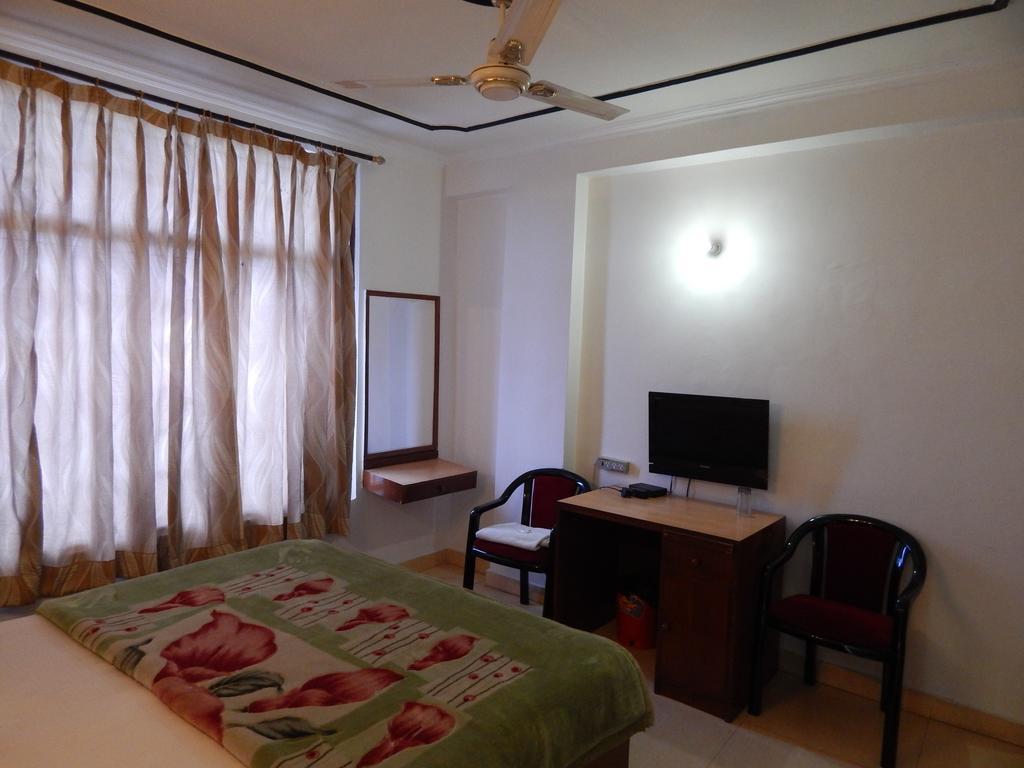 Airport Hotel Paradise International New Delhi Cameră foto