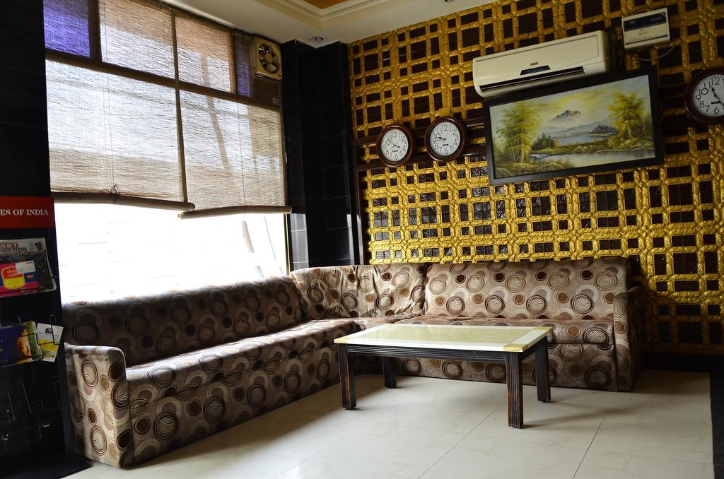 Airport Hotel Paradise International New Delhi Exterior foto