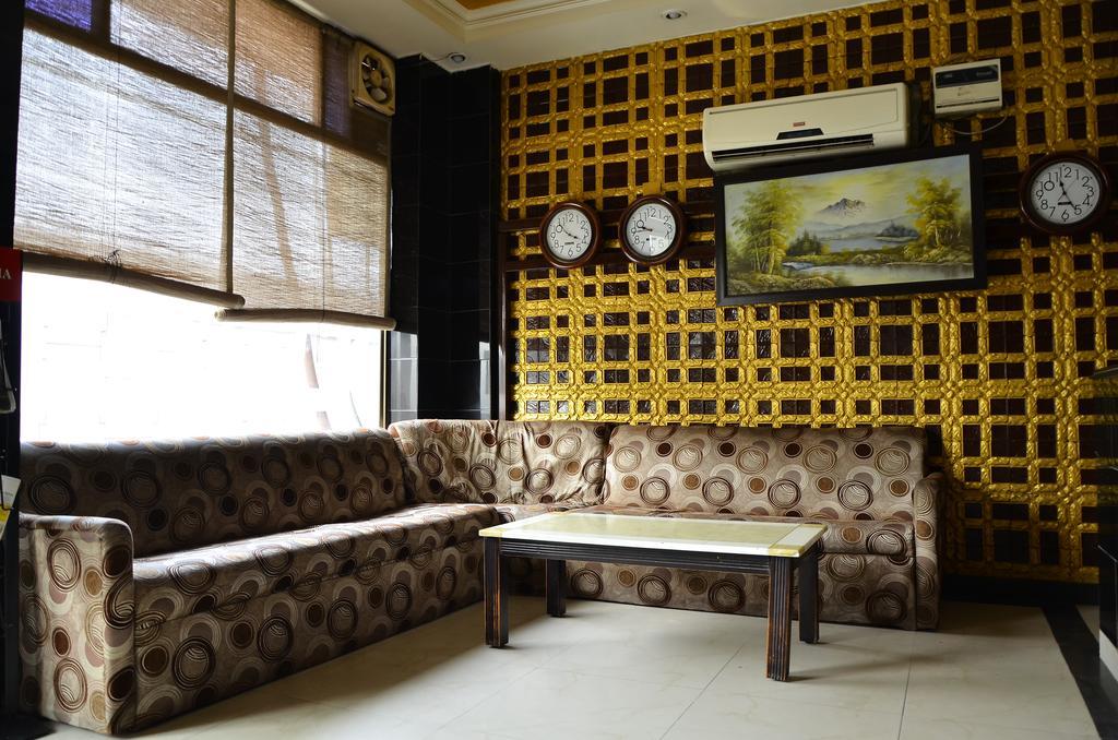 Airport Hotel Paradise International New Delhi Exterior foto